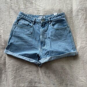 Zara Blue Jean Shorts Classic Denim Design